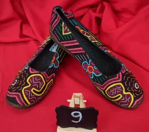 Ballerina Slipper Mola Shoes - Size 9 - Ellette