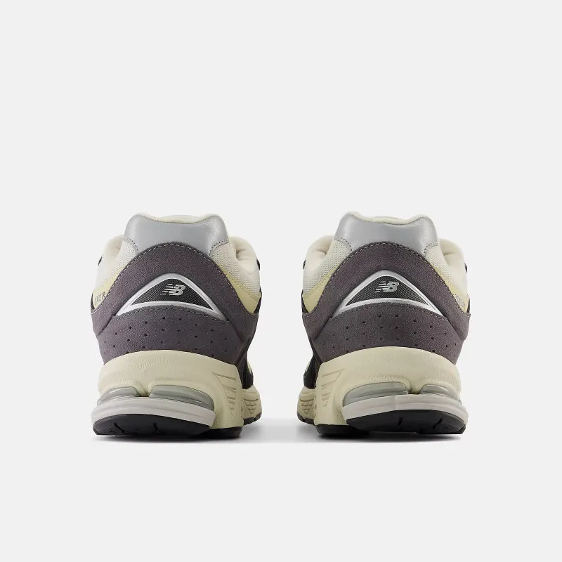 Chaussures homme New Balance 2002R - Beige/Gris/Noir
