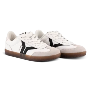 Fearless Sneaker