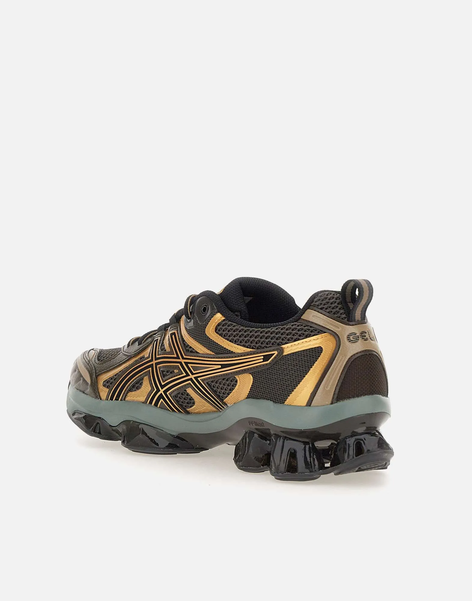 Gel Quantum Kinetic Black and Gold Sneakers