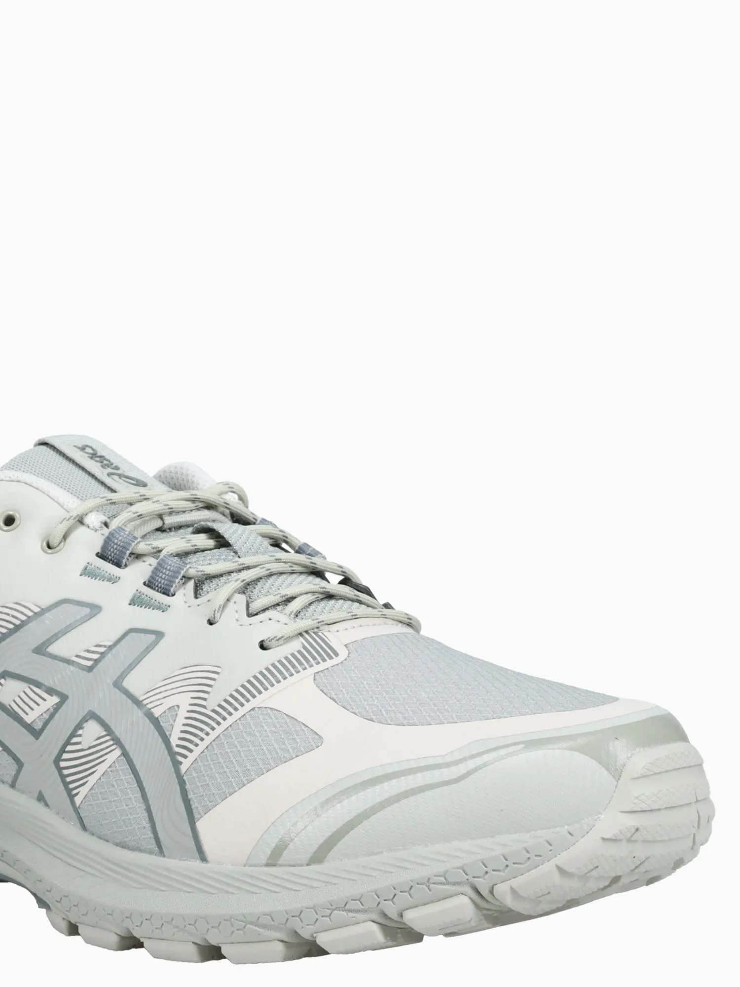 Gelterrain Seal Grey leather Mesh