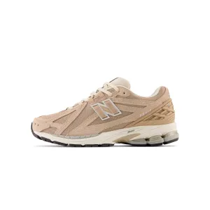 New Balance 1906R Shoes