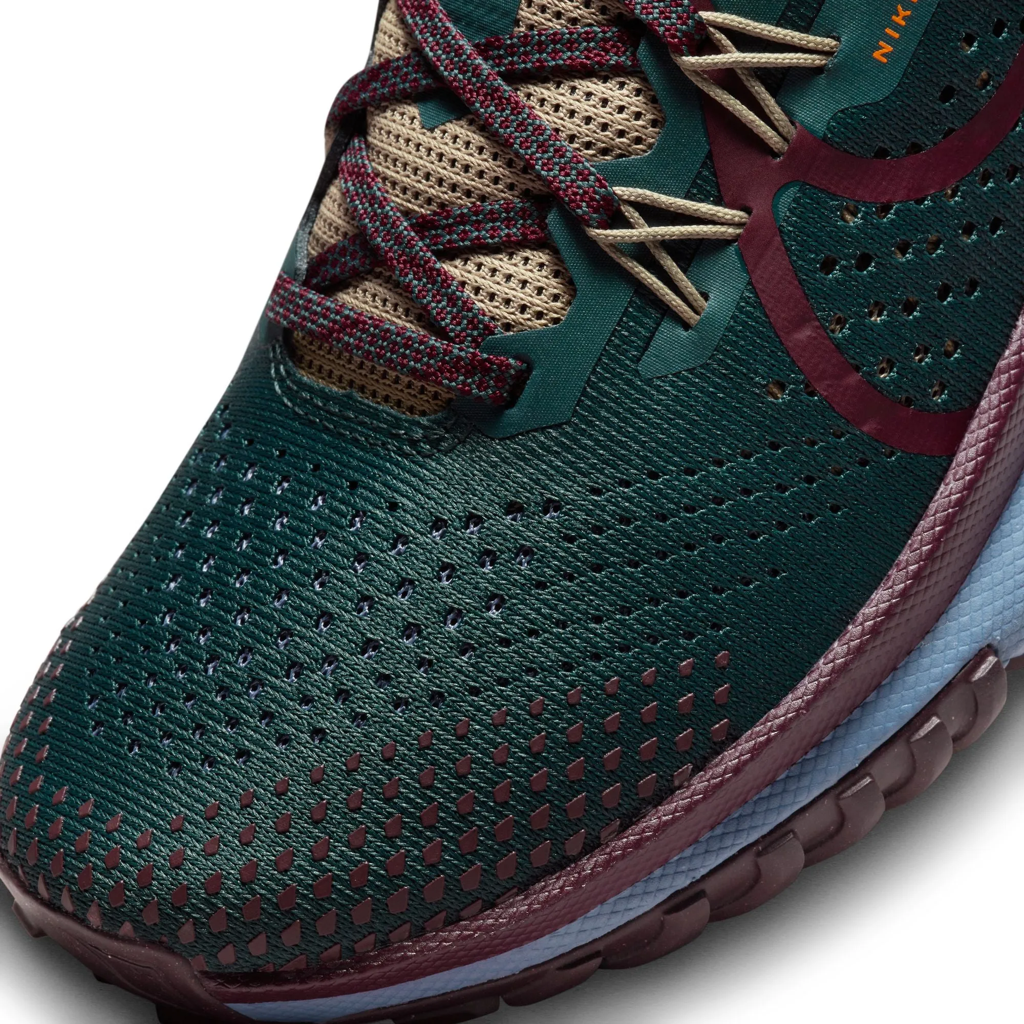 Nike Women's React Pegasus Trail 4