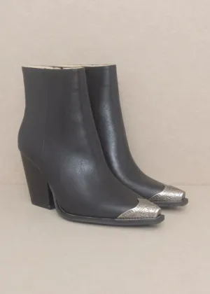 OASIS SOCIETY Zion - Bootie with Etched Metal Toe
