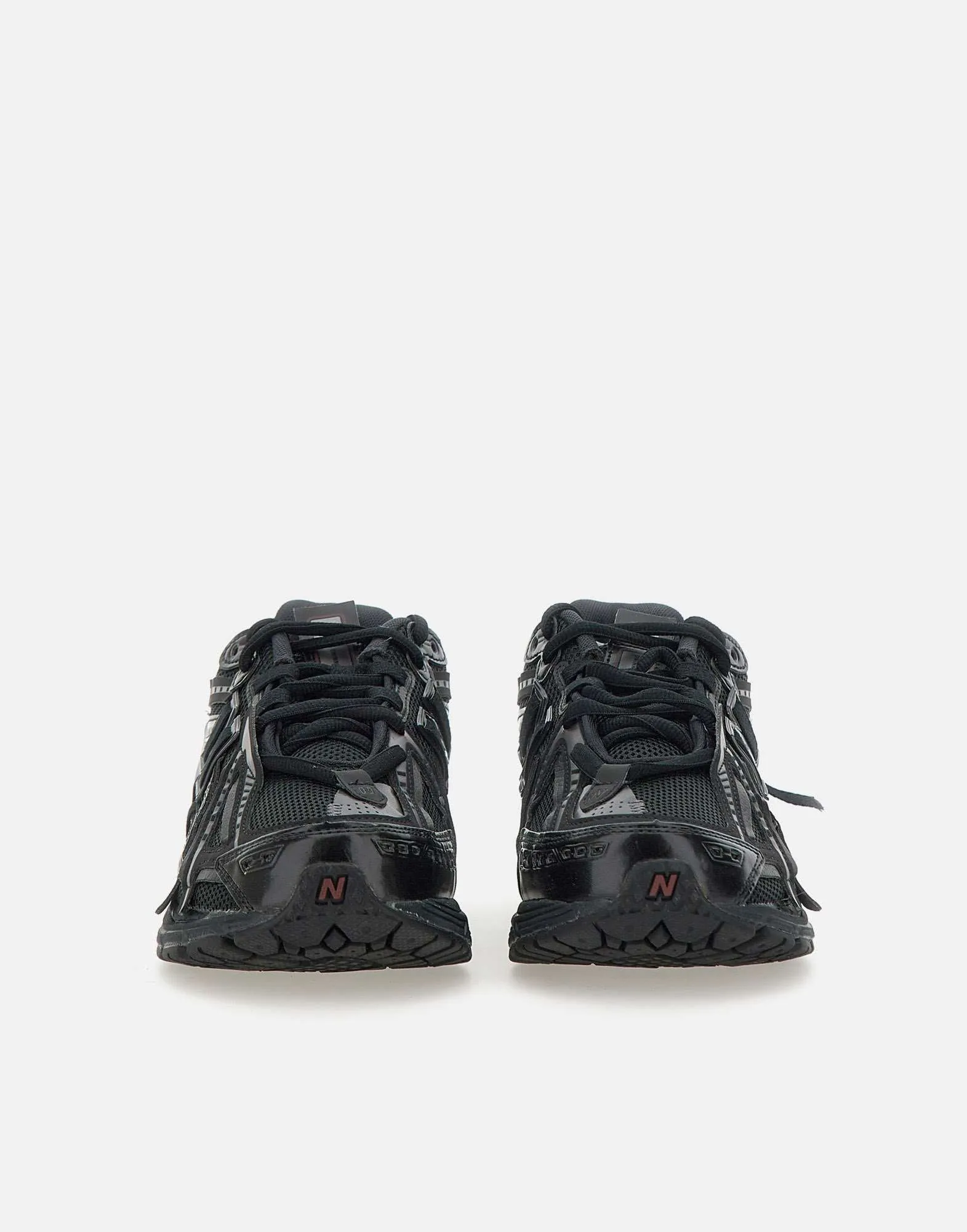 Total Black Lace-Up Sneakers