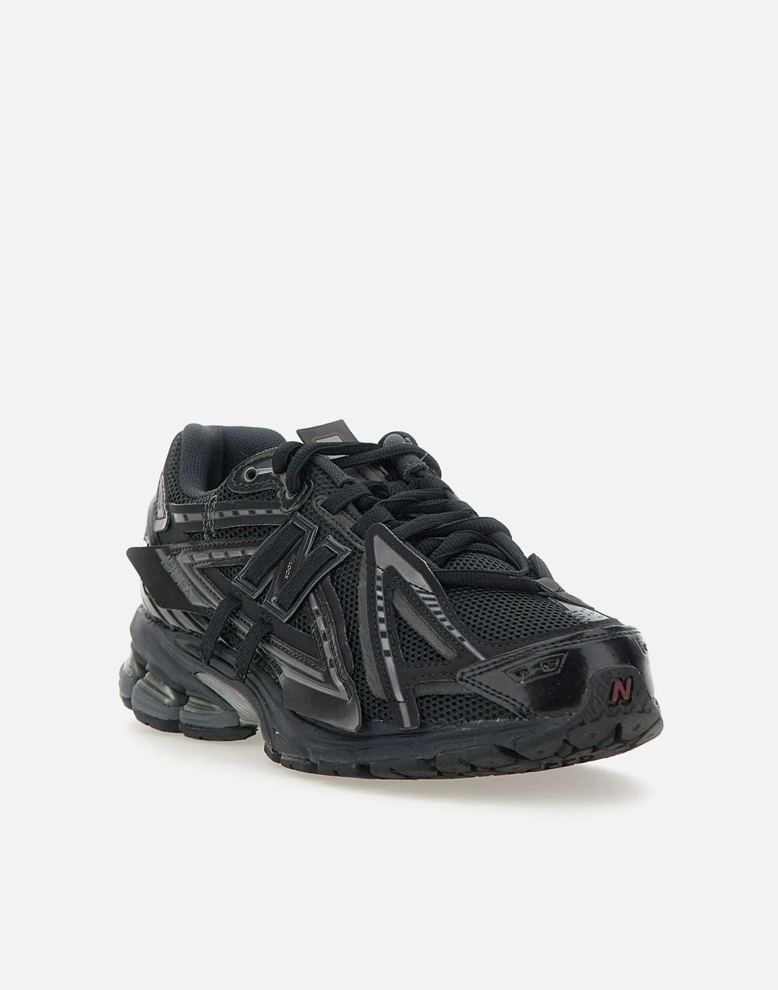 Total Black Lace-Up Sneakers