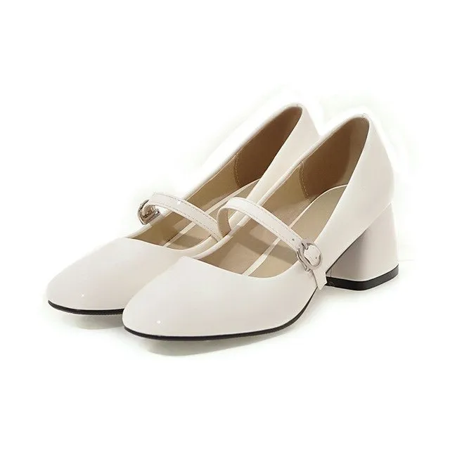 USS Shoes Abby Women's Mid Heel Buckle Black Shoes